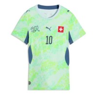 Sveitsi Granit Xhaka #10 Vieraspaita Naiset MM-kisat 2026 Lyhythihainen